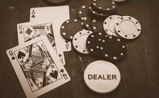 dealer btn